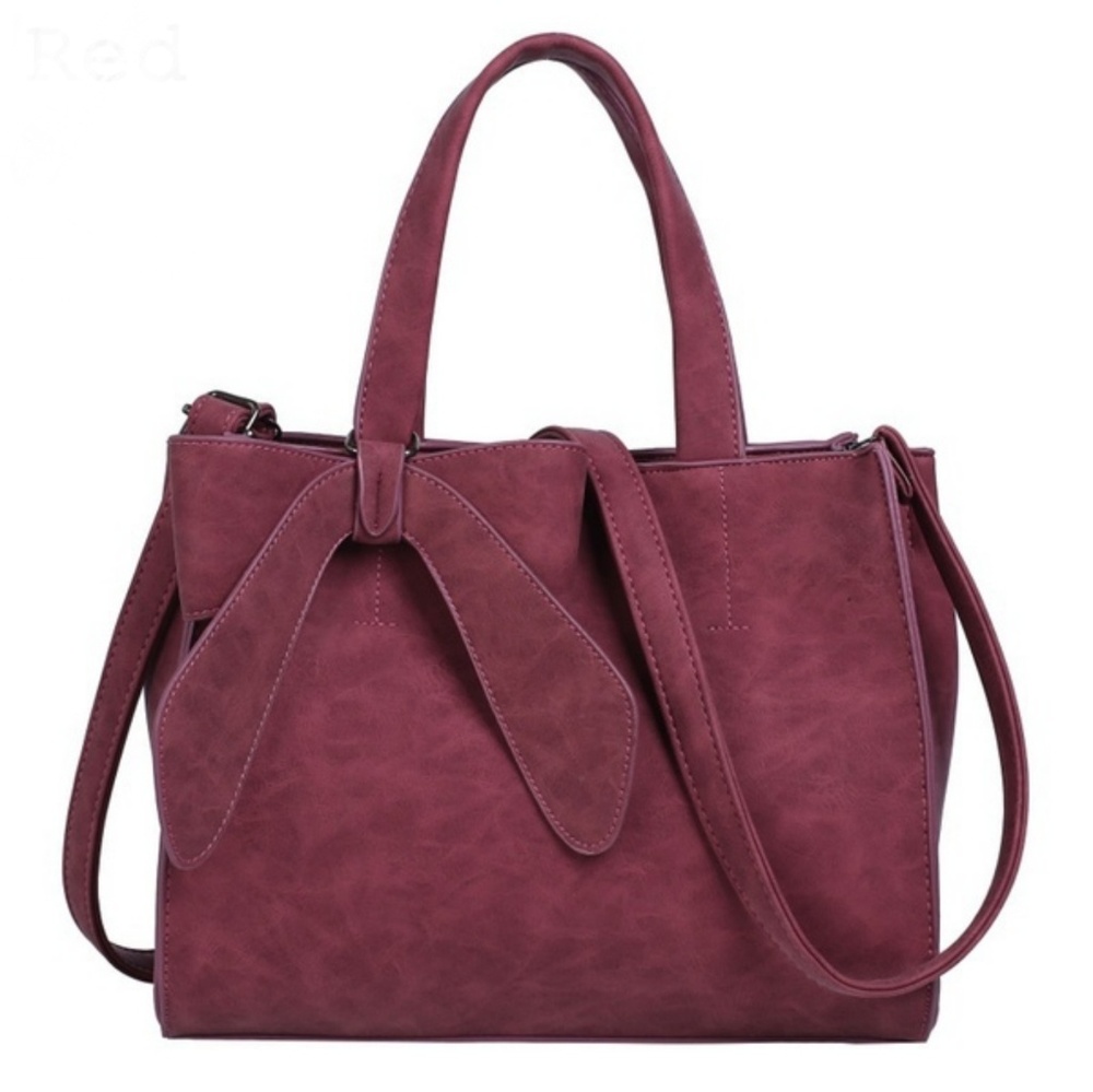 Bowtie handbag